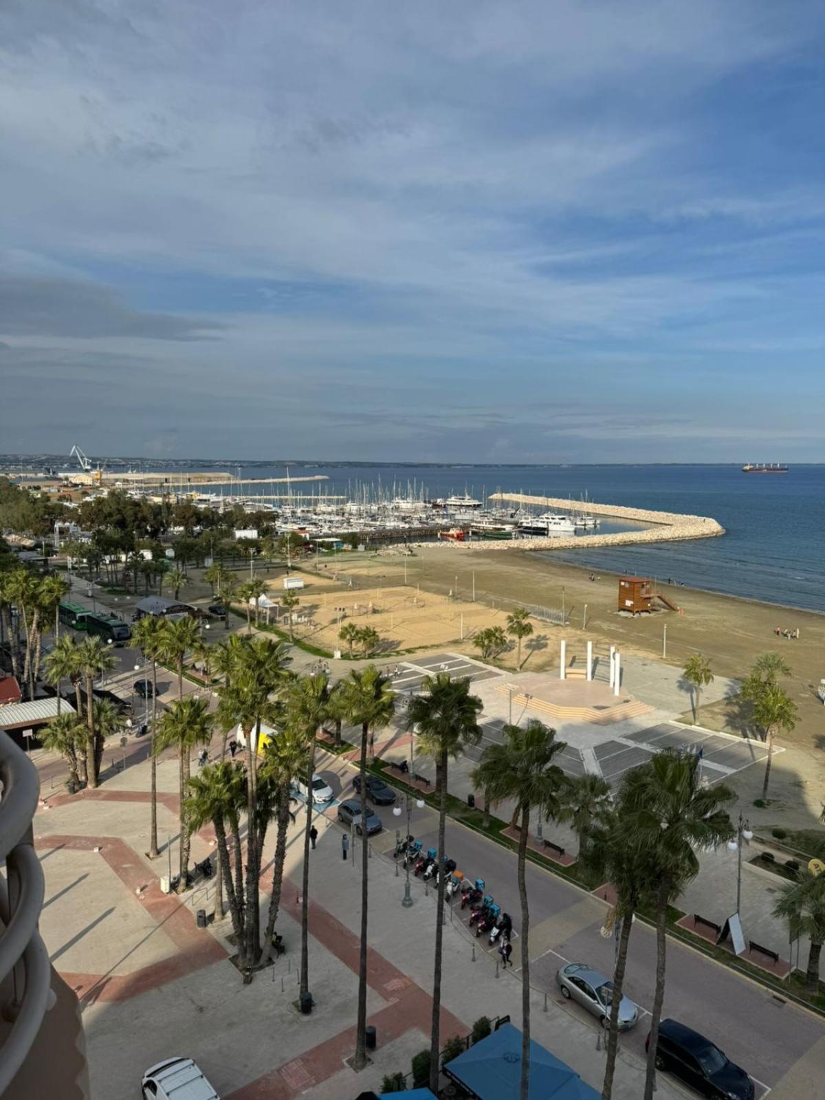 11 Suites - Golden Sunrise Suite Larnaca Luaran gambar
